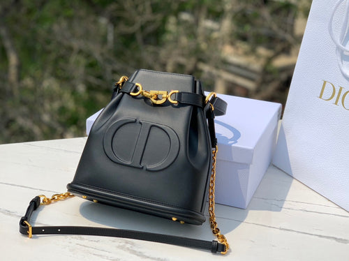 CEST All-Leather Bucket Bag
