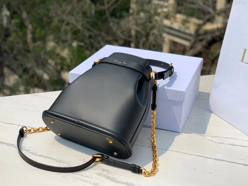 CEST All-Leather Bucket Bag