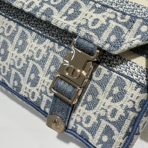 Classic Small Messenger Bag Handbag