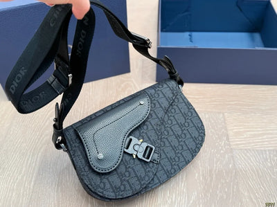 DR Saddle Bag Crossbody