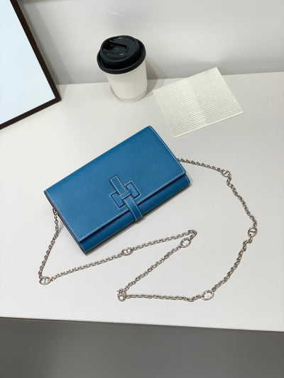 H Long Wallet on Chain Epsom Calfskin