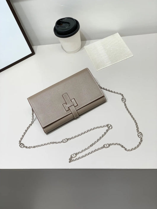 H Long Wallet on Chain Epsom Calfskin