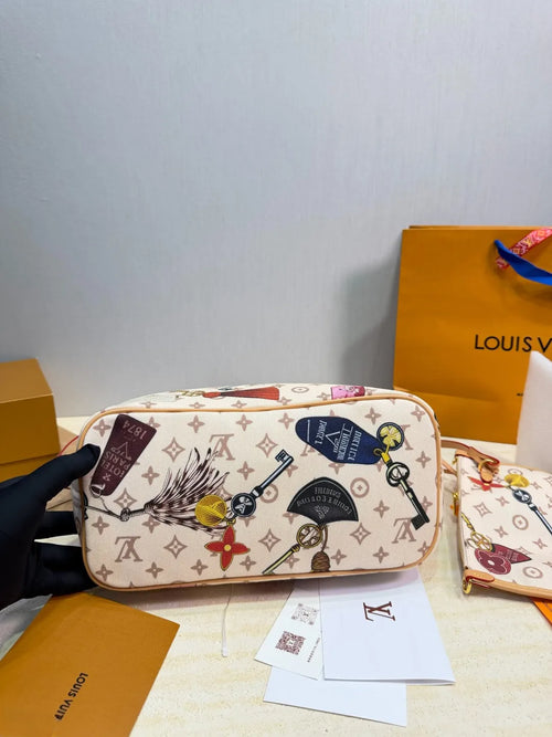 LV Neverfull Tote Bag