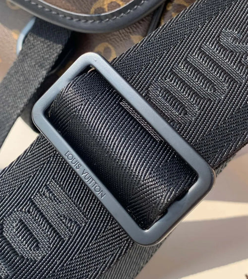 Trail Men’s Messenger Bag