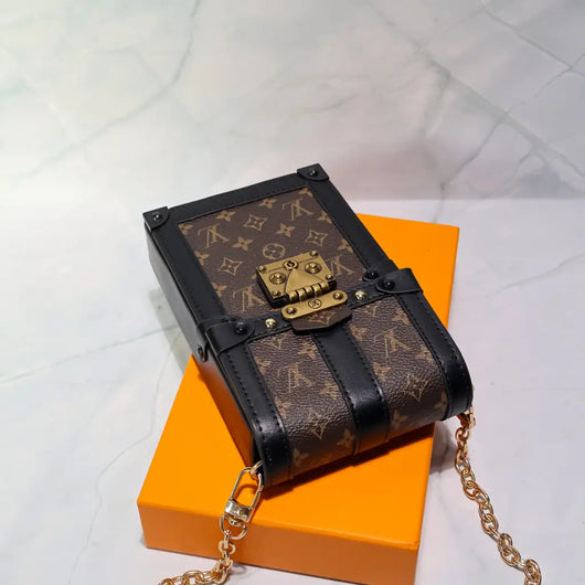 Designer Vertical Trunk Pochette Small Bag