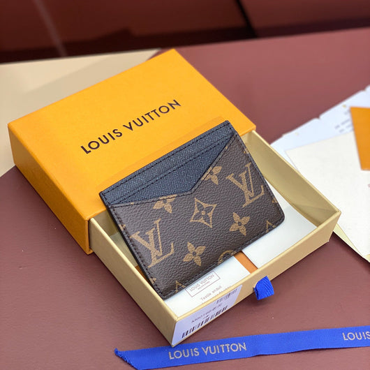 Louis V Card Holder Brown Monogram