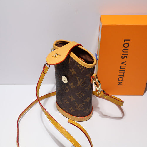 Fold Me Pouch Small Crossbody Bag