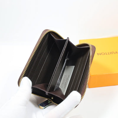 LV Leather Wallet Zipper Brown Checkered