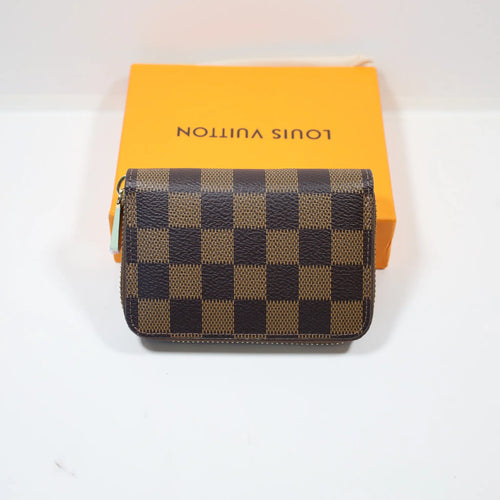 LV Leather Wallet Zipper Brown Checkered