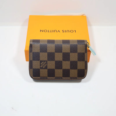 LV Leather Wallet Zipper Brown Checkered