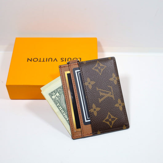 Louis Vuitton Women’s Card Holder Ornament Charm