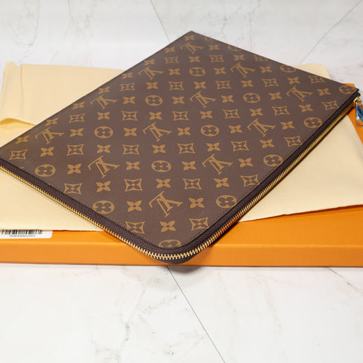 LV Monogram Daily Pouch