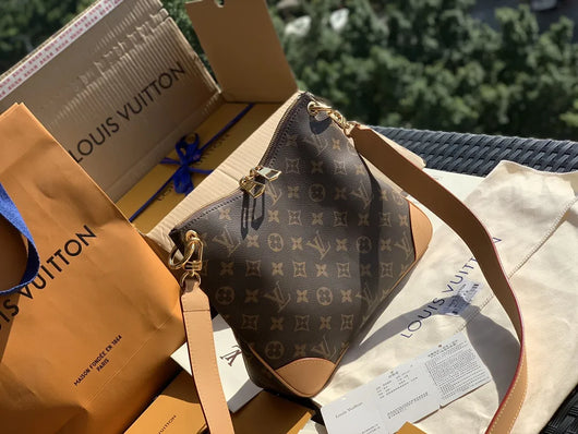 Odeon Croissant Bag