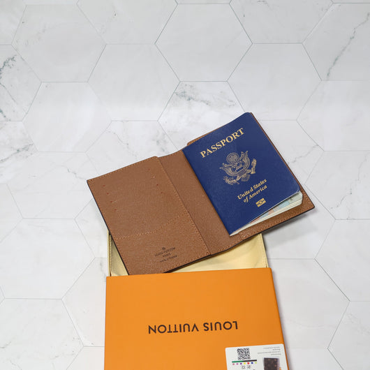 LV Passport Cover Monogram Canvas
