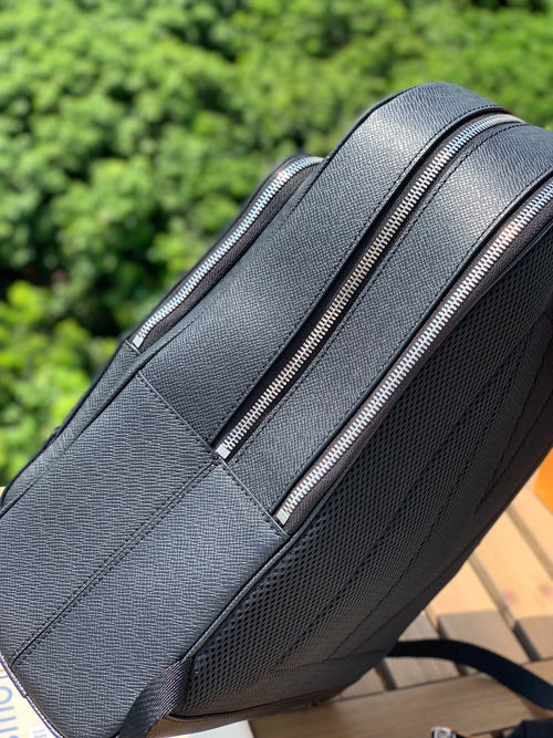 Men’s Backpack in Cross-Grain Calfskin