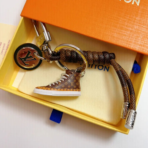 Designer Sneaker Shoe Key Holder Key Chain with Pendant