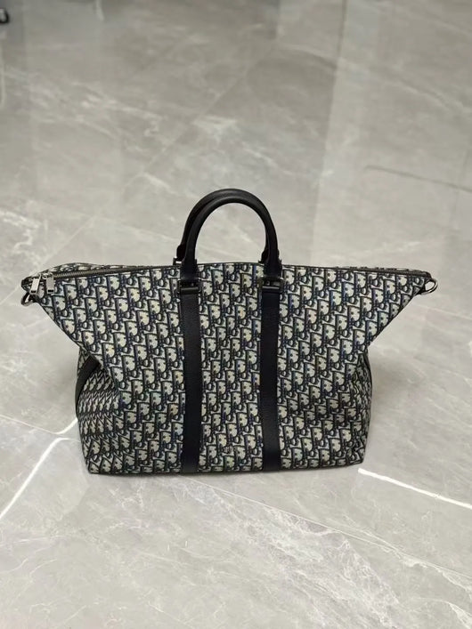 Weekender 40 Monogram Travel Bag