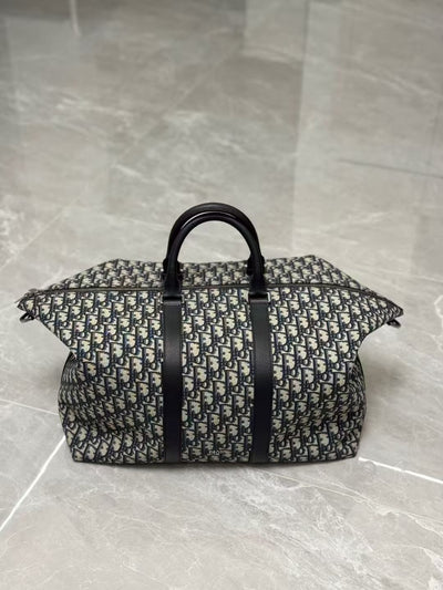 Weekender 40 Monogram Travel Bag