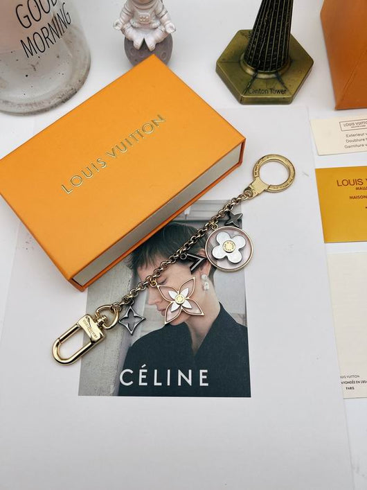 LV Keychain Contrasted Ornaments Fashion Design Bag Charm