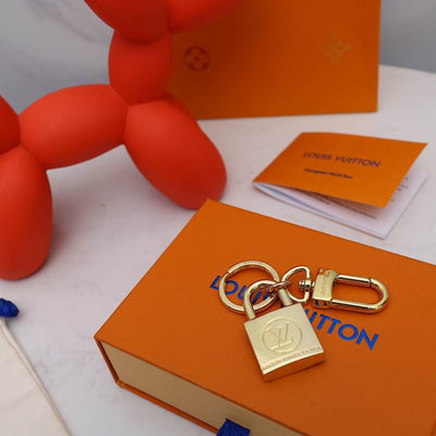 LV Bag Charm Key Chain Lock Design