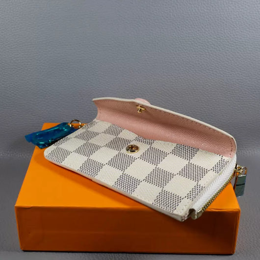 LV Card Holder Women White Checkered Style